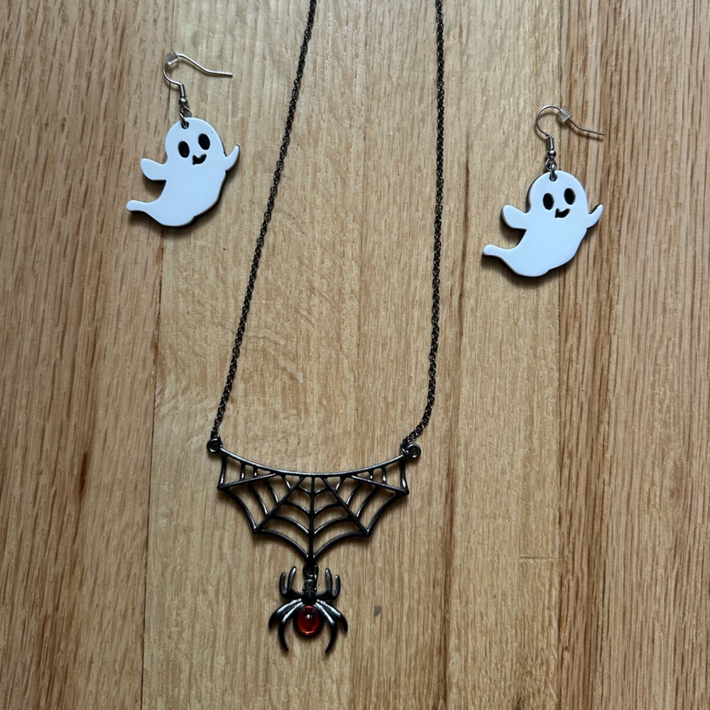 Halloween jewelry set